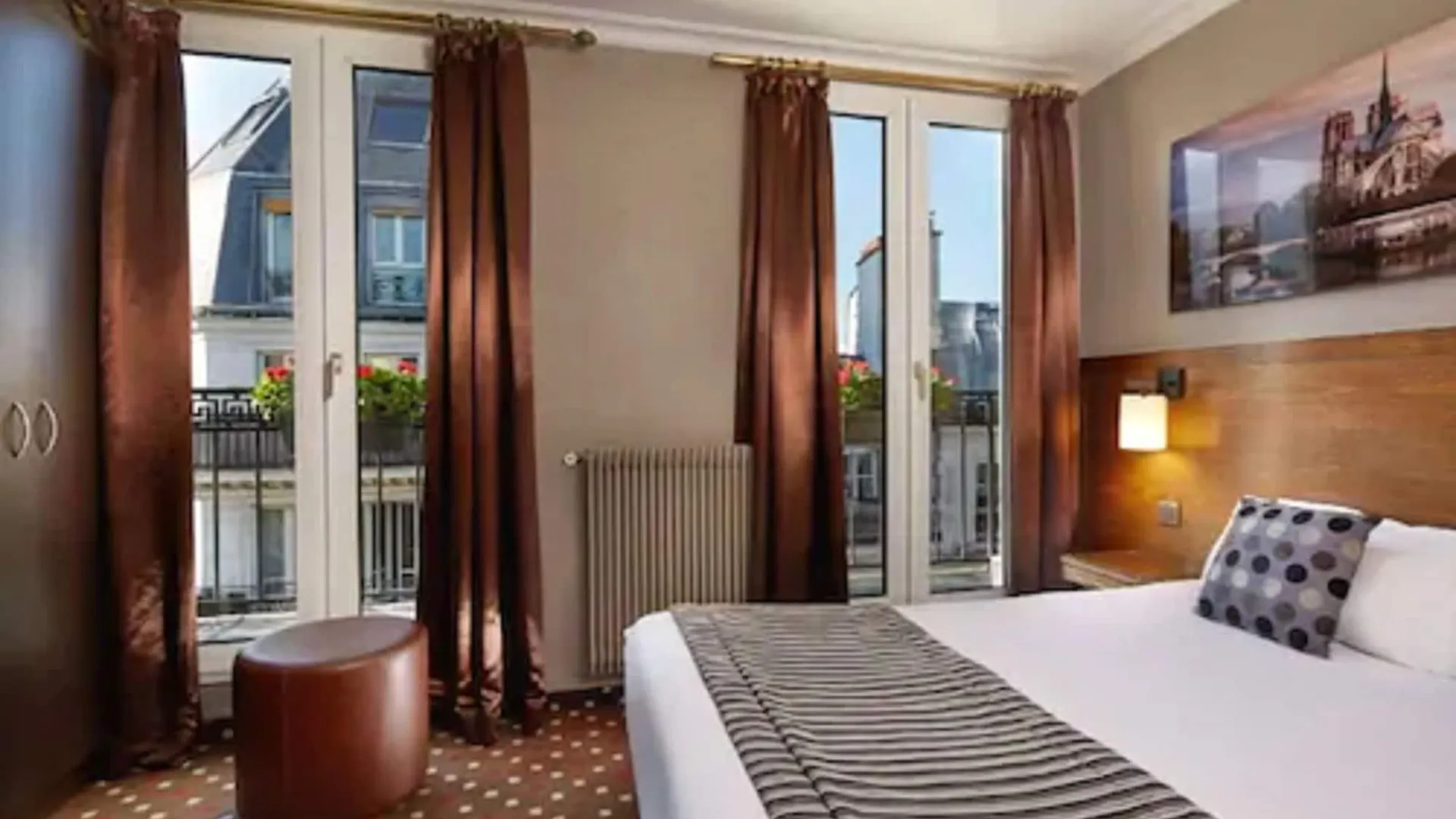 Hotel Abbatial Saint Germain 3*